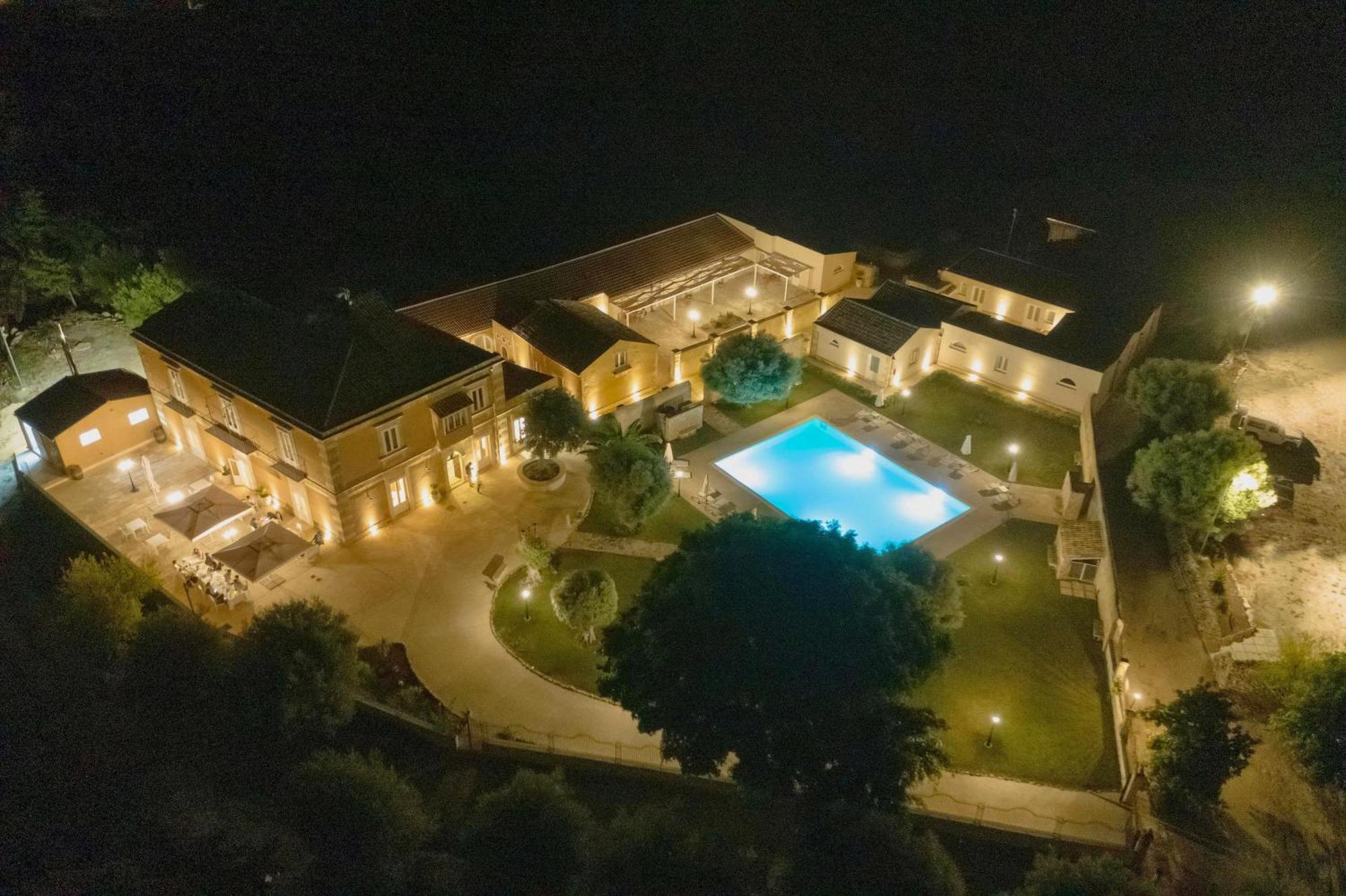 סירקוזה Masseria Testaferrata מראה חיצוני תמונה