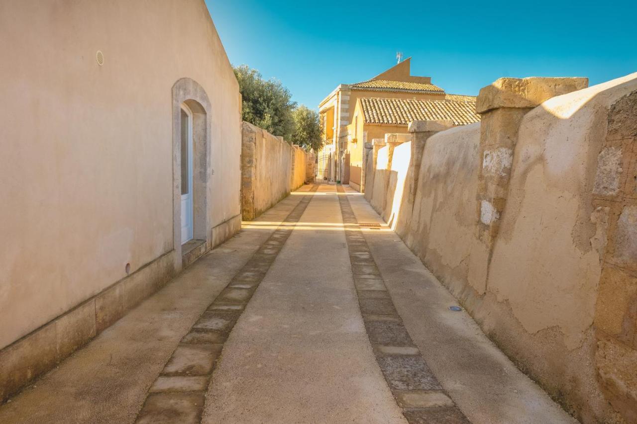סירקוזה Masseria Testaferrata מראה חיצוני תמונה